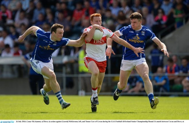 16 July 2016; Conor McAtamney of Derry in action against Gearoid McKiernan, left, and Tomas Corr of Cavan during the GAA Football All-Ireland Senior Championship Round 3A match between Cavan and Derry at Kingspan Breffni Park in Cavan. Photo by Brendan Moran/Sportsfile